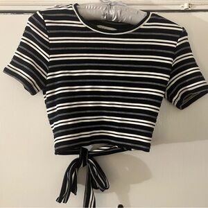 Club Monaco blue black striped crop top, size Medium